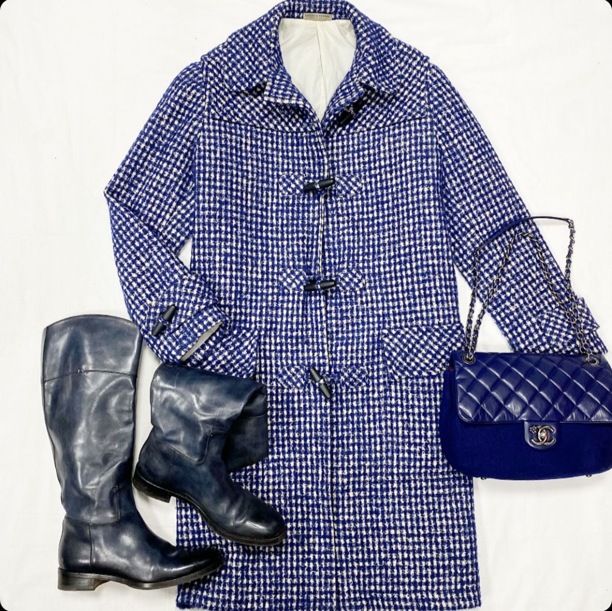 Пальто Bottega Veneta размер 42 цена 46 155 руб Сапоги Santoni размер 37.5 цена 23 078 руб Сумка Chanel