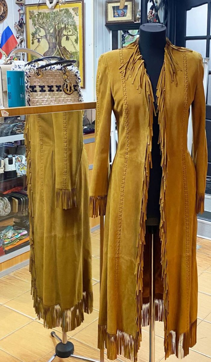 Пальто / замша / Escada размер 34 цена 31 310 руб