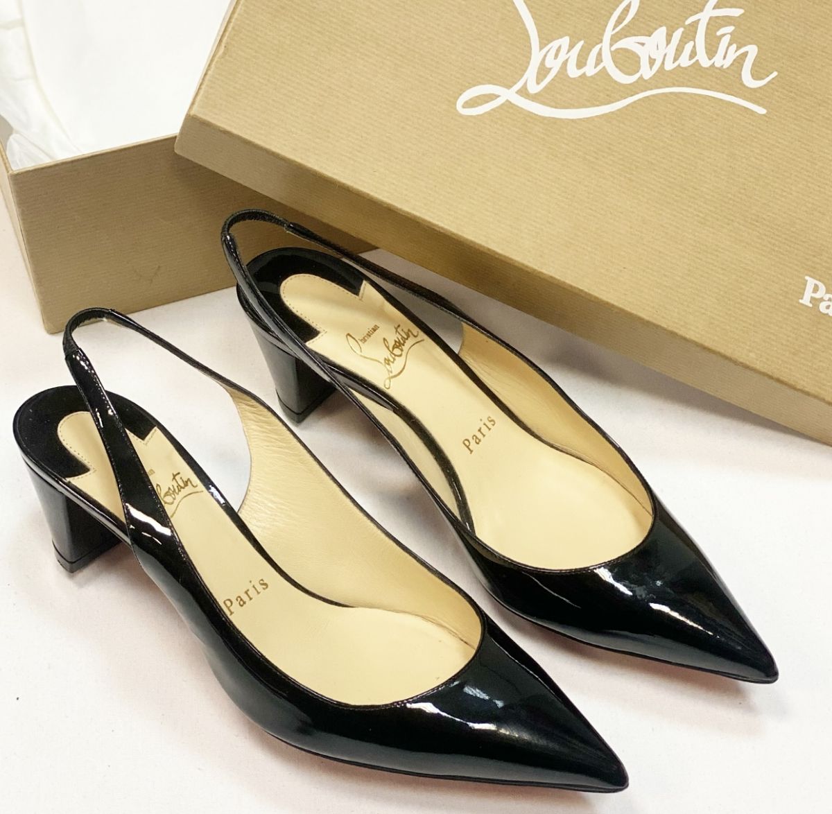 Туфли Louboutin размер 37 цена 15 385 руб 