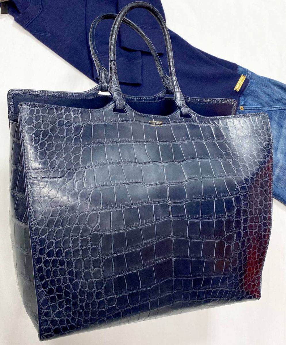 Сумка / крокодил / Giorgio Armani размер 32/28 цена 187 860 руб
