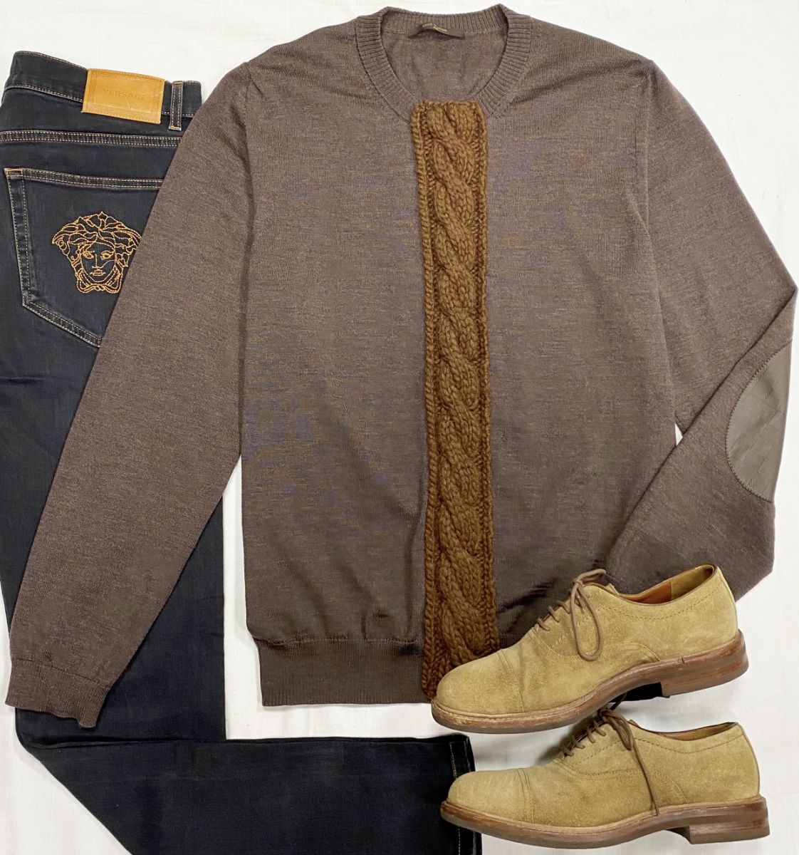 #mechtamen Джемпер Louis Vuitton размер XL цена 9 232 руб 
Джинсы Versace размер 36 цена 7 828 руб 
Ботинки Brunello Cucinelli размер 42.5 цена 31 310 руб 
