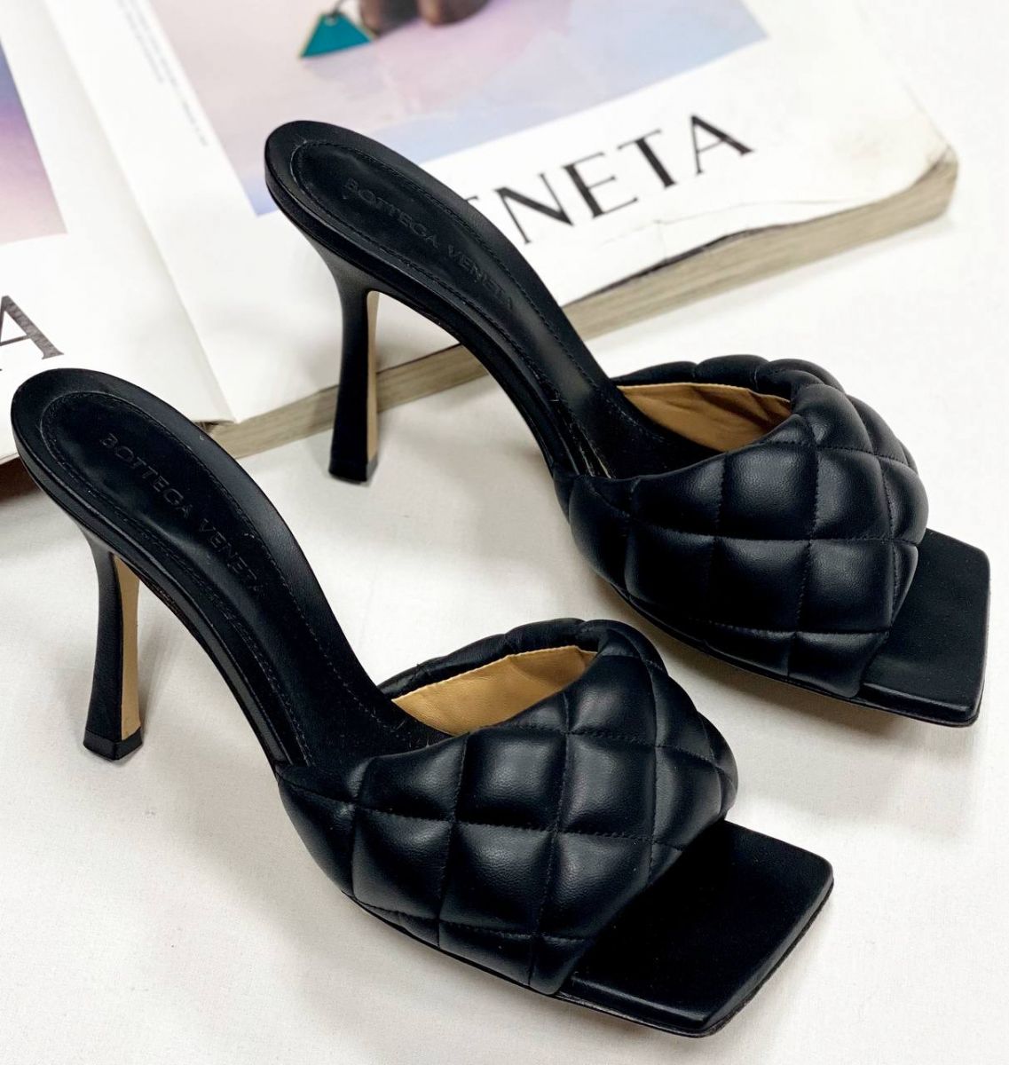 Сабо Bottega Veneta размер 37 цена 23 483 руб
