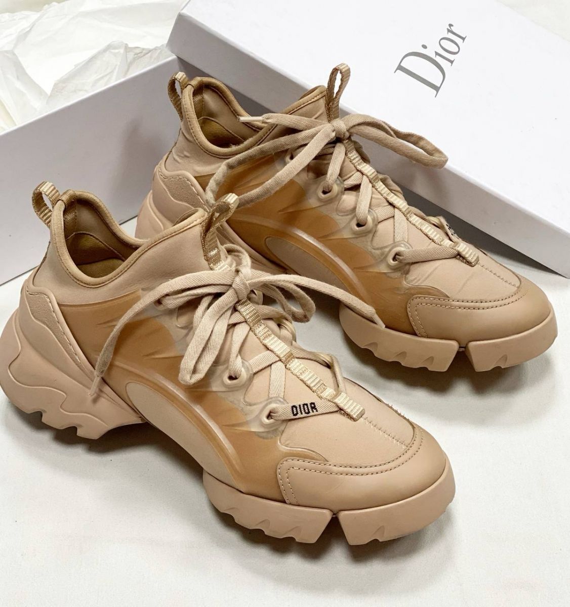 Кроссовки Christian Dior размер 38.5 цена 20 351 руб 