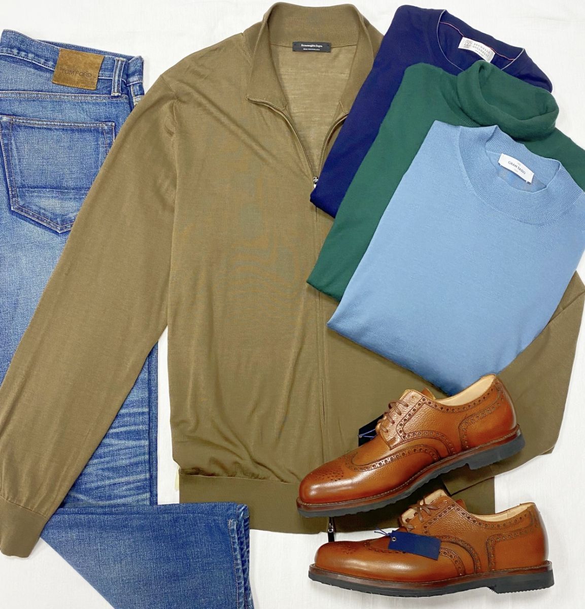 #mechtamen Джемпера Ermenegildo Zegna / Brunello Cucinelli / Gran Sasso размер 48-56 цена по 7 828 руб 
Джинсы Tom Ford размер 31 цена 9 393 руб 
Ботинки размер 43 цена 15 655 руб / новые /