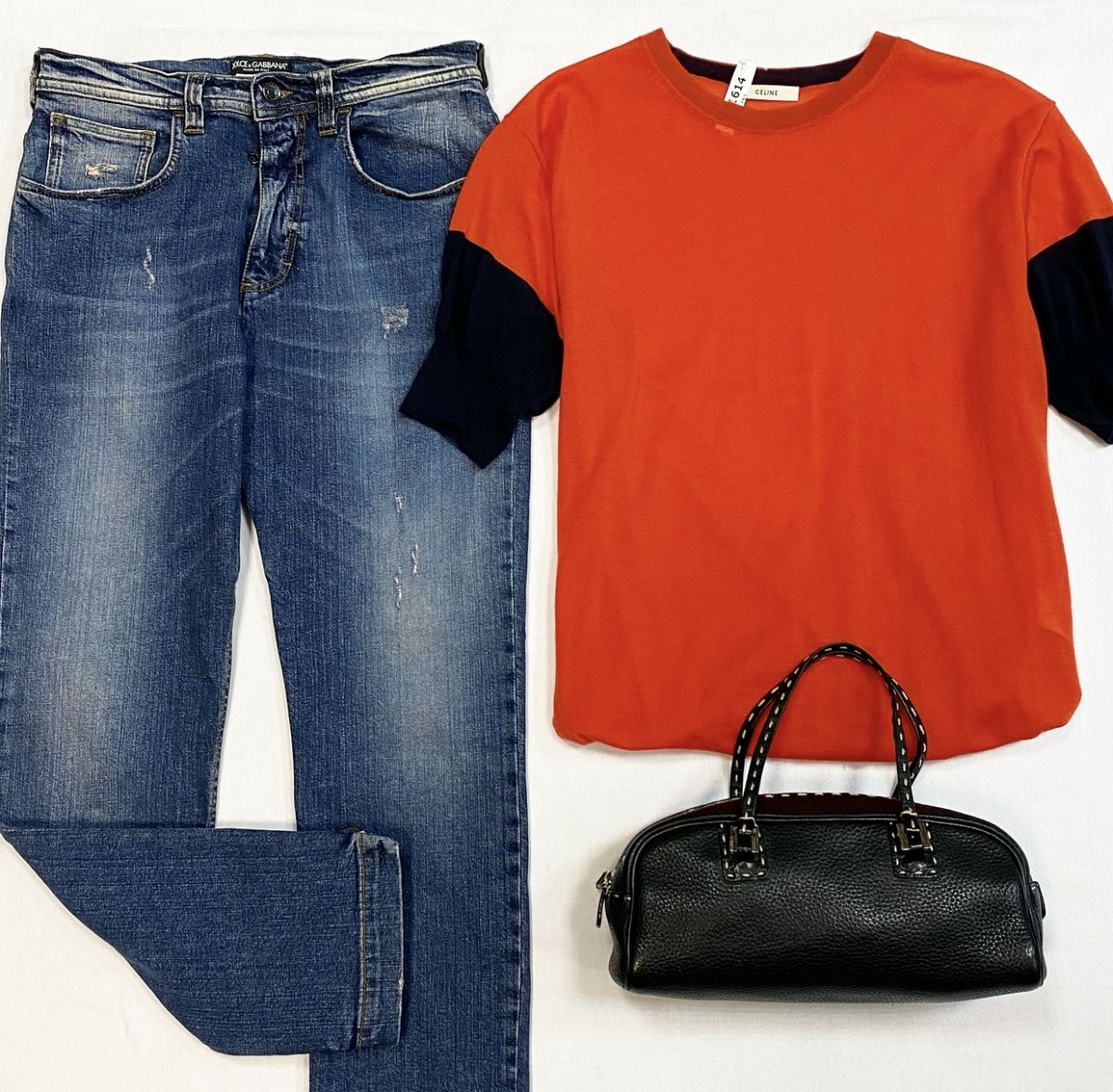 Кофта / кашемир / Celine размер S цена 4 616 рубДжинсы Dolce Gabbana размер 42 цена 1 539 рубСумка Fendi 