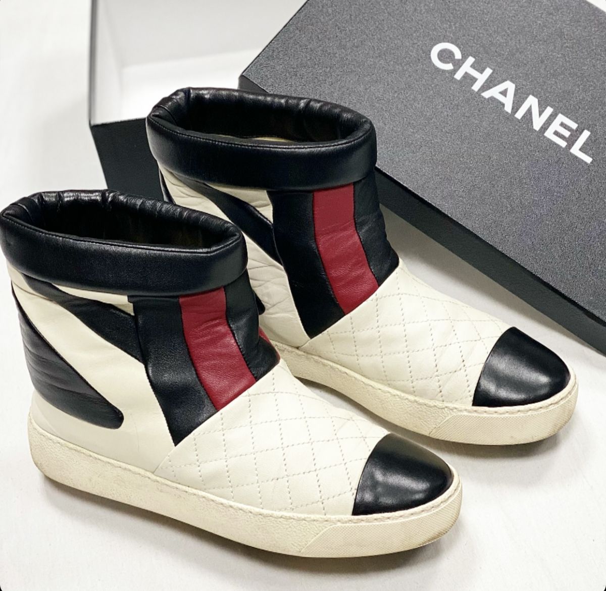 Ботинки Chanel размер 38 цена 15 385 руб 