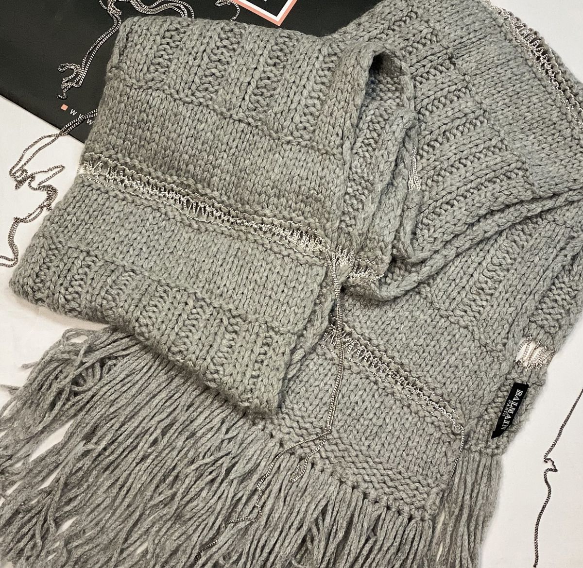Шарф / отделка металл / Balmain цена 9 231 руб 
