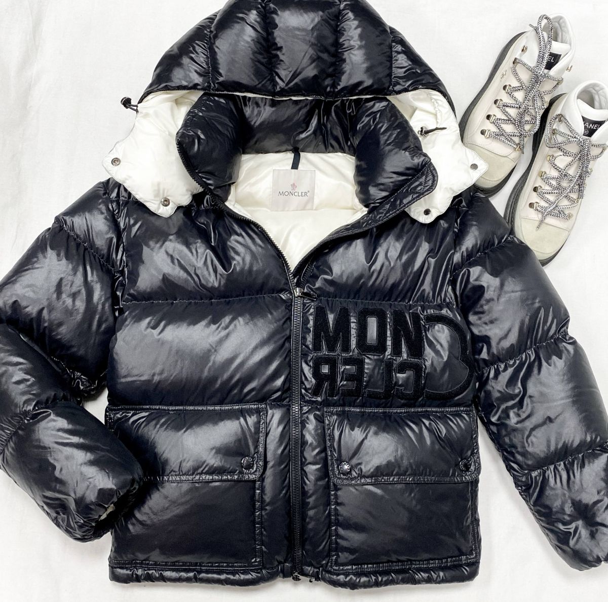 Пуховик Moncler размер 2 цена 39 138 руб