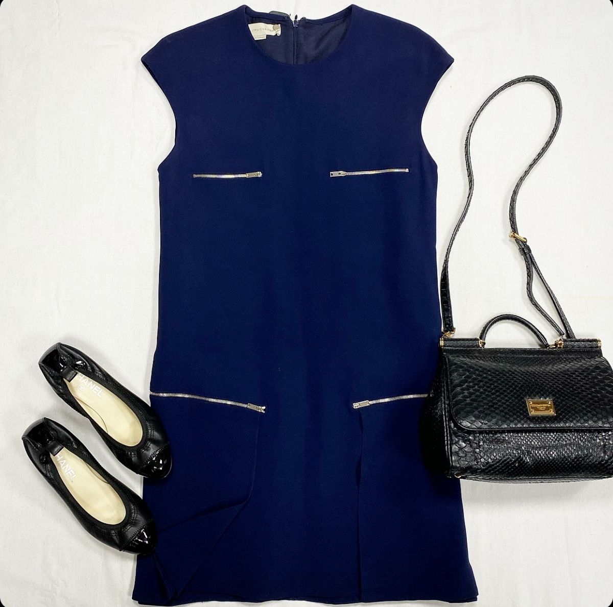 Платье Stella McCartney размер 44 цена 12 308 руб Туфли Chanel размер 38 цена 18 463 руб Сумка / питон / Dolce Gabbana