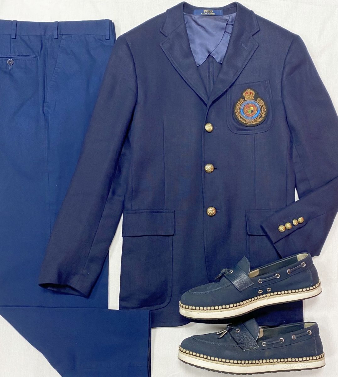 
#mechtamen Пиджак / лен / Polo Ralph Lauren размер 46 цена 15 655 руб 
Брюки Patrick Hellmann размер 52 цена 7 828 руб
Лоферы Dolce Gabbana размер 44 цена 15 655 руб 
