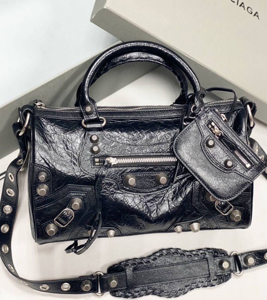 Сумка Balenciaga размер 30/15 цена 93 930 руб / в коробке/ 