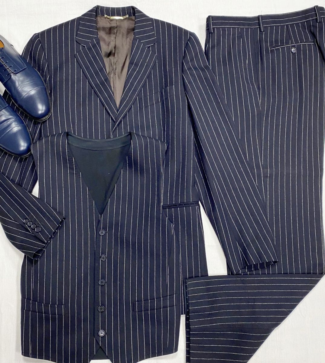 #mechtamen Костюм Dolce Gabbana размер 52 цена 23 483 руб 
Ботинки Testoni  размер 41.5 цена 23 483 руб