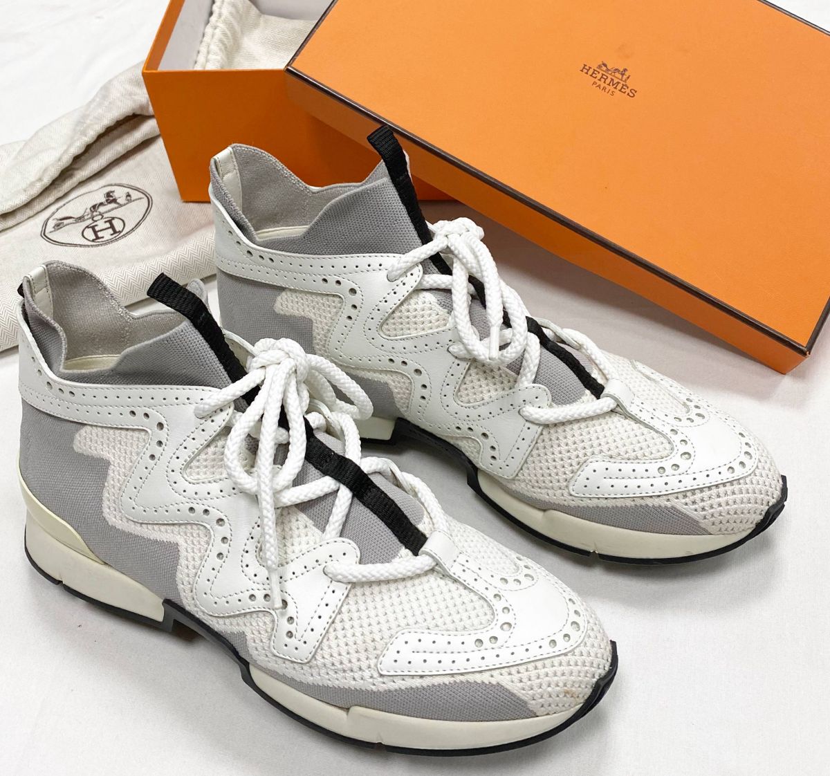 Кроссовки Hermès размер 38 цена 39 138 руб
