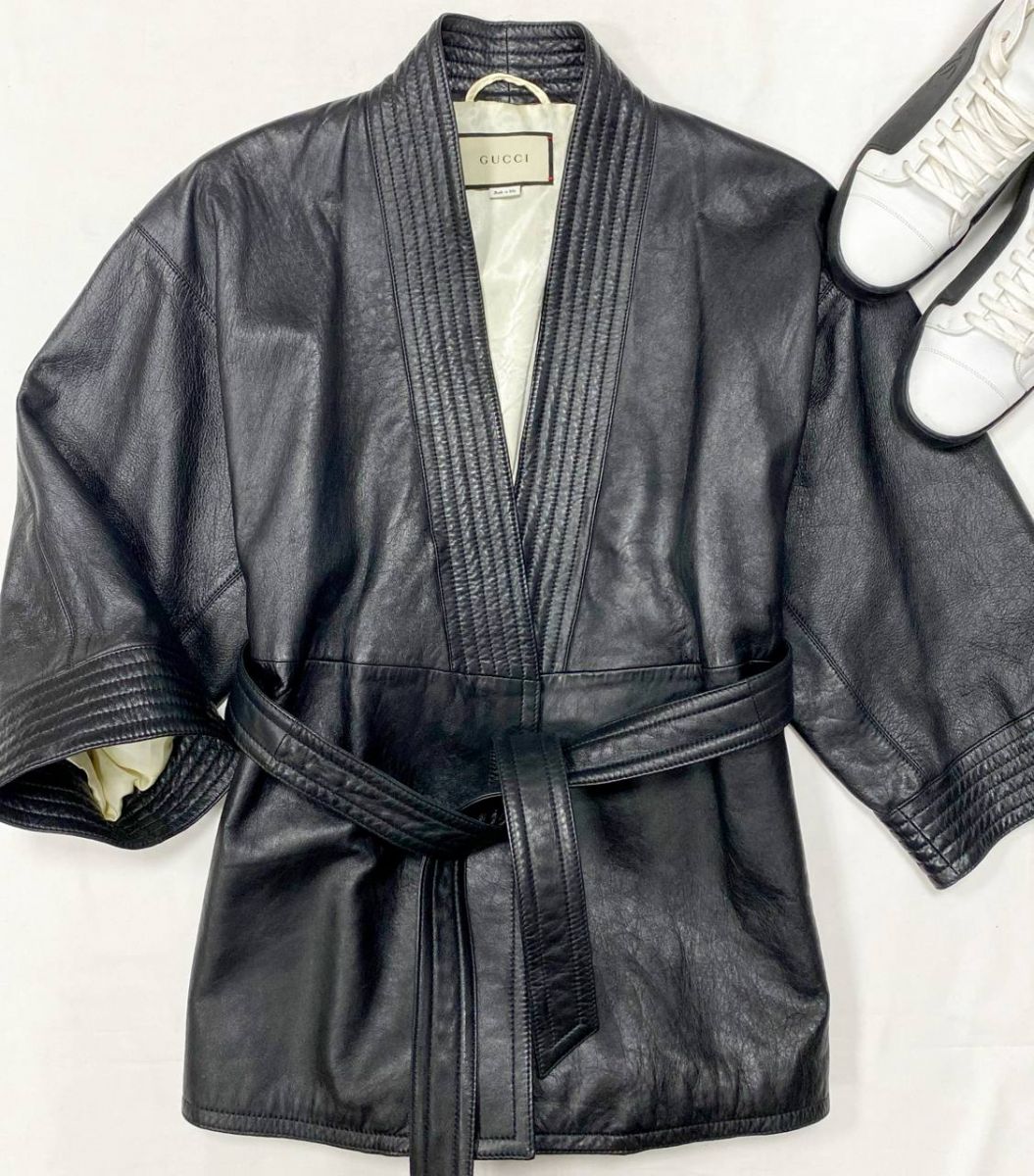 Куртка / кожа / отделка камни / Gucci размер 44 цена 125 240 руб