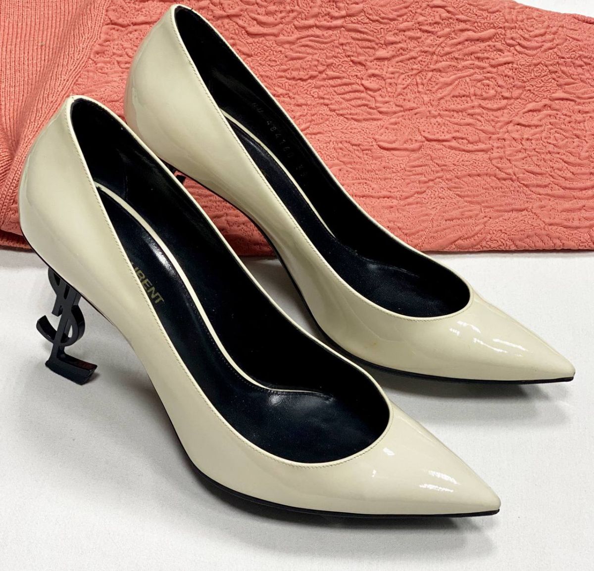 Туфли Saint Laurent размер 39 цена 31 310 руб 