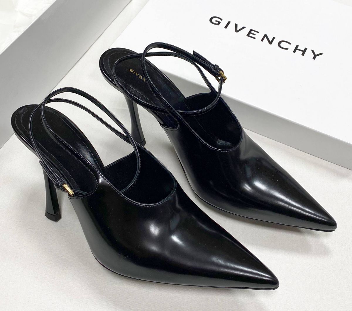 Туфли Givenchy размер 36 цена 31 320 руб / новые / 