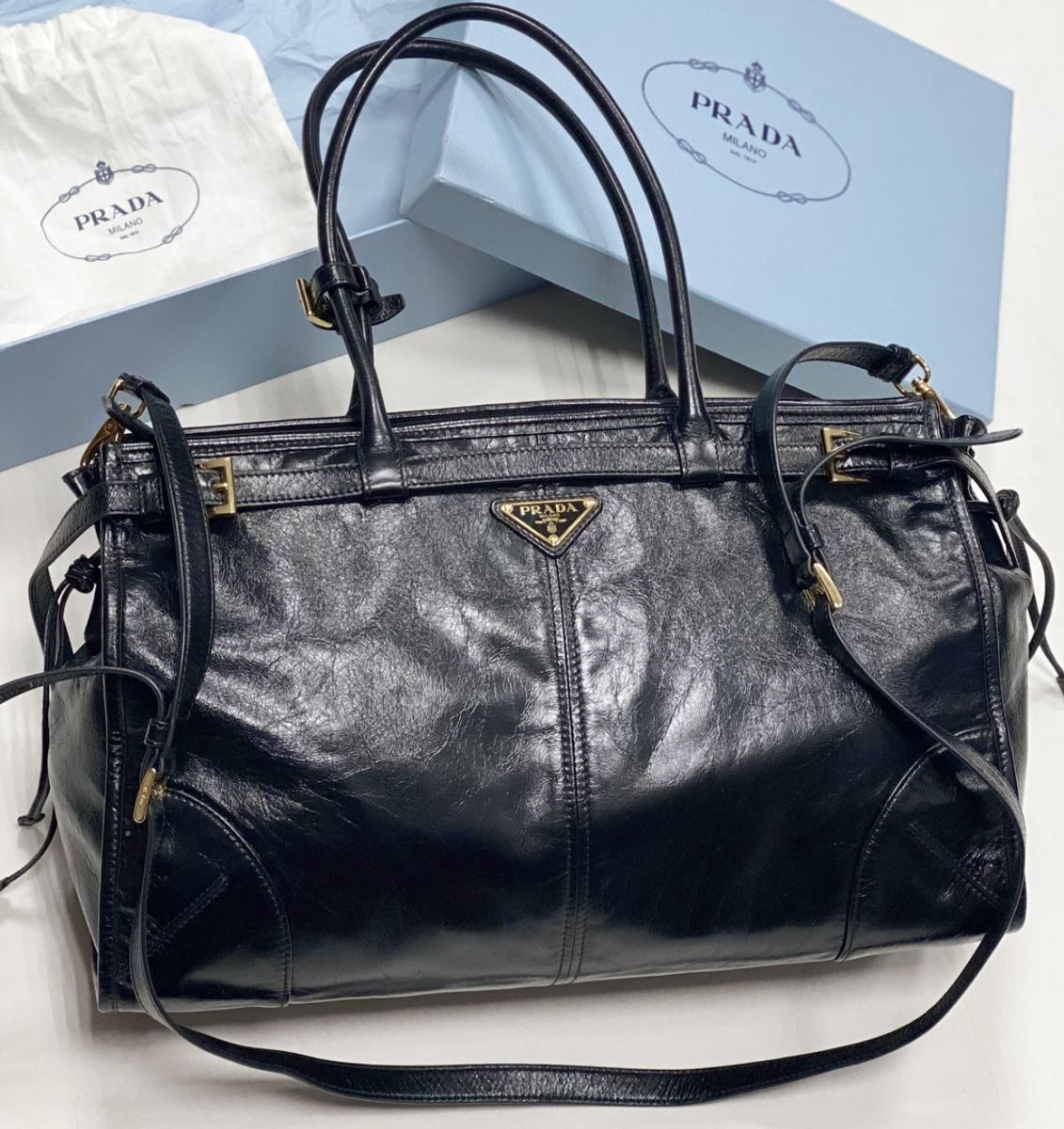 Сумка Prada размер 40/20 цена 234 825 руб 