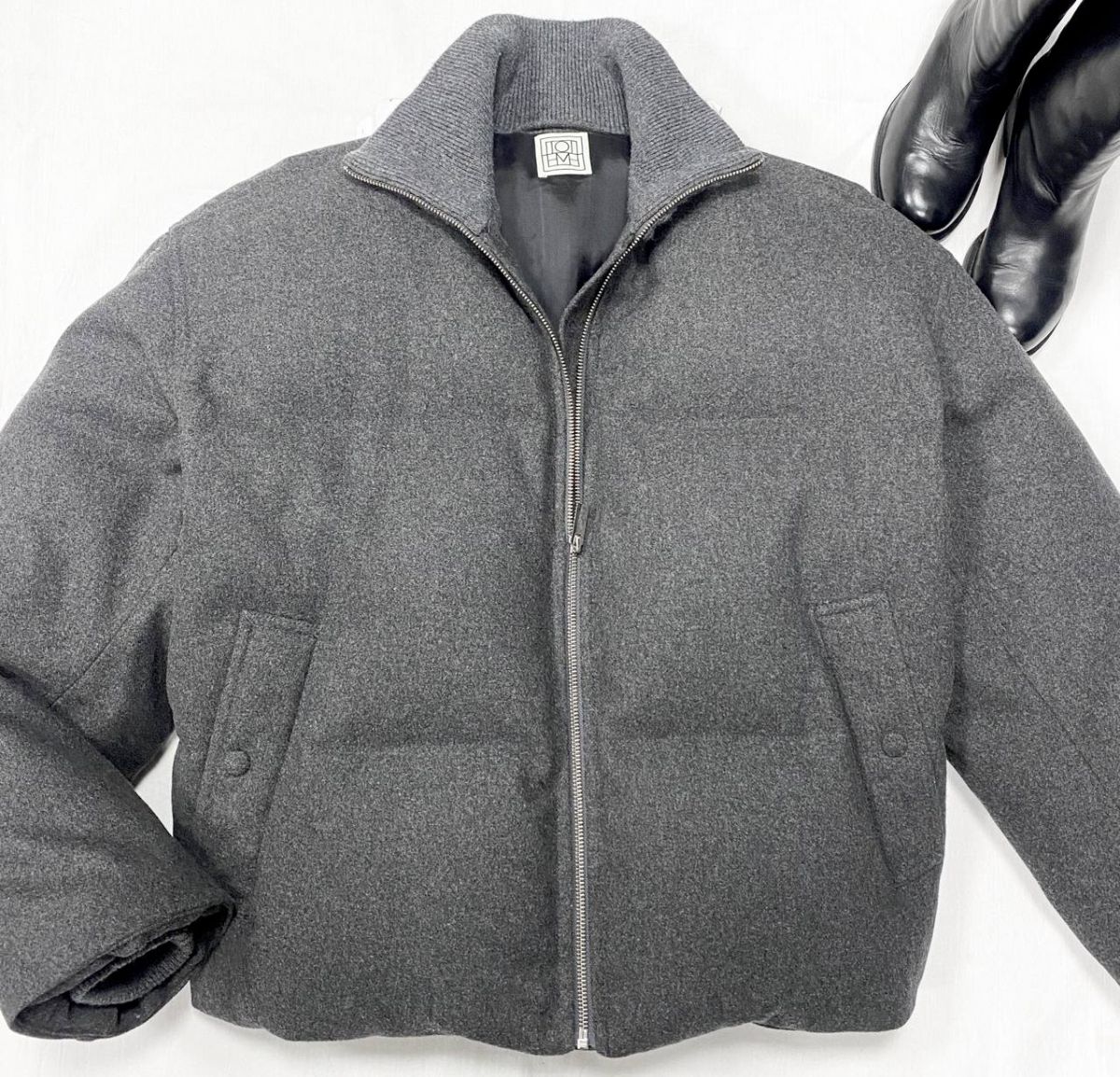 Пуховик Totem размер 38 цена 46 965 руб 