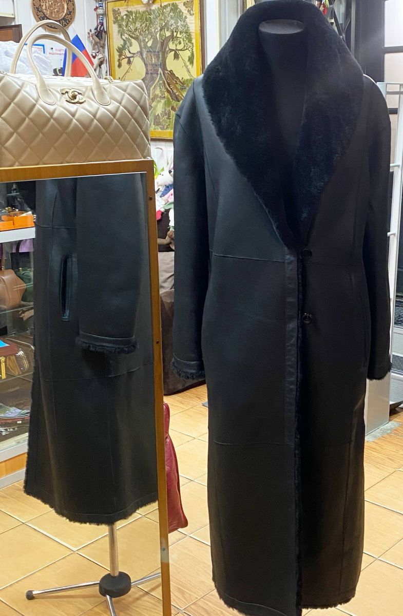 Дубленка Bats размер M-L цена 78 275 руб