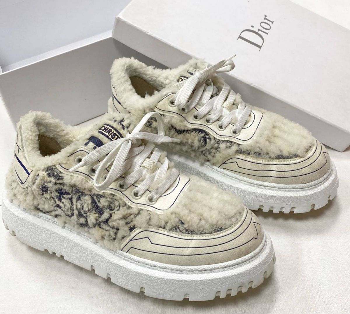 Кроссовки Christian Dior размер 37 цена 31 310 руб