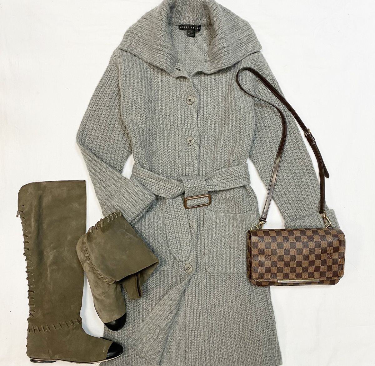 Кардиган / кашемир / Ralph Lauren размер S цена 10 770 руб Сапоги Chanel размер 38.5 цена 7 693 руб Сумка Louis Vuitton