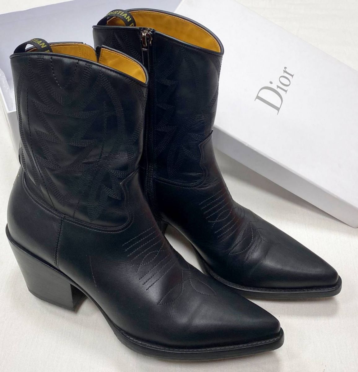 Казаки Christian Dior размер 39 цена 46 965 руб