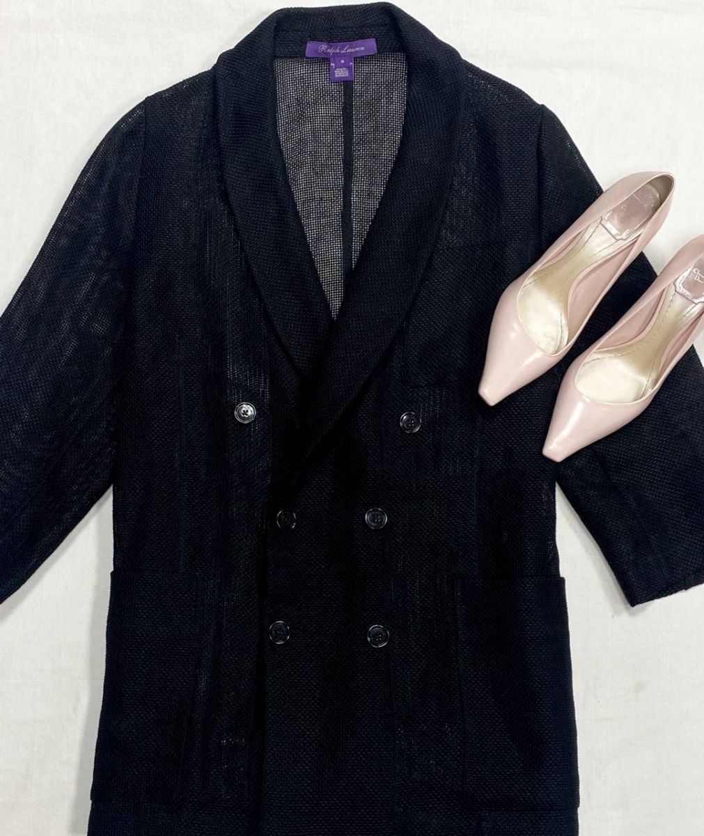 Жакет Ralph Lauren размер 16 цена 39 138 руб
Туфли Christian Dior размер 38 цена 23 483 руб