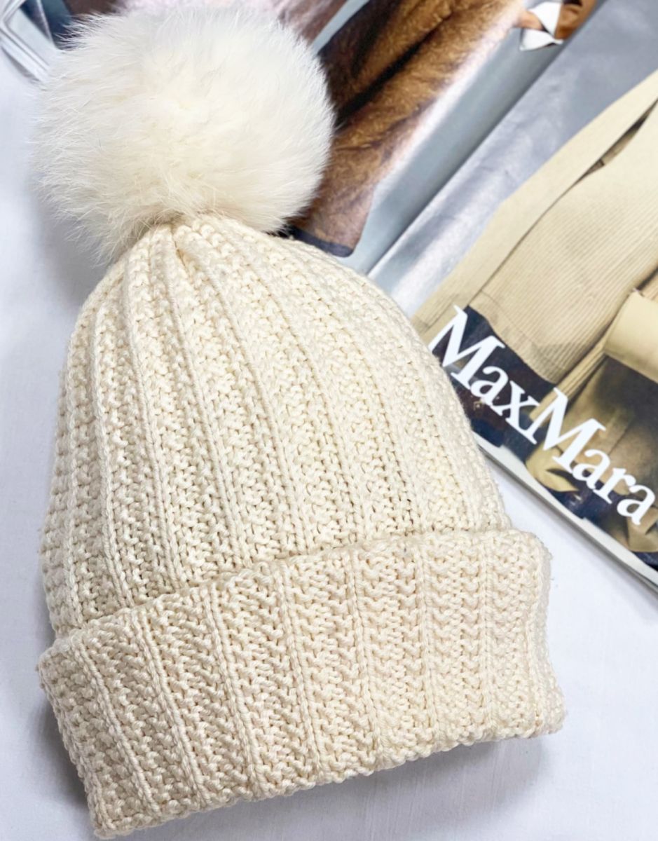 Шапка Weekend Max Mara цена 6 154 руб 