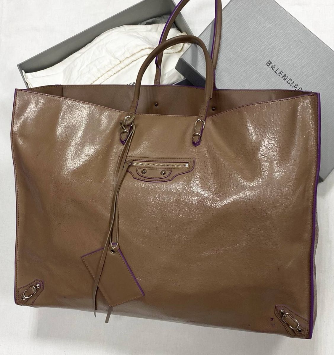 Сумка Balenciaga размер 50/35 цена 54 793 руб

