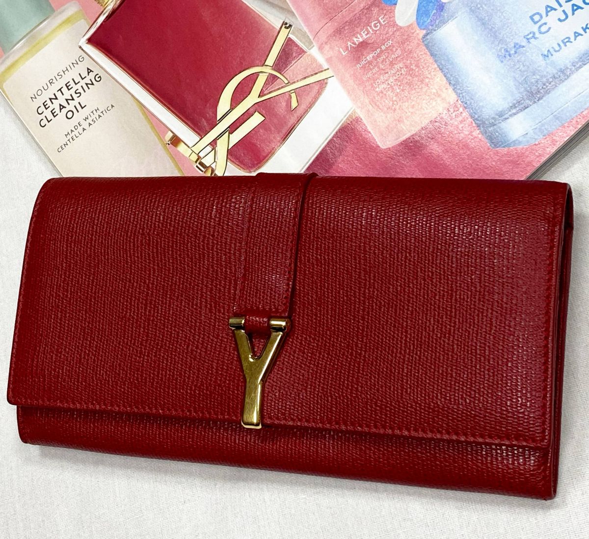 Кошелек Ysl цена 15 655 руб
