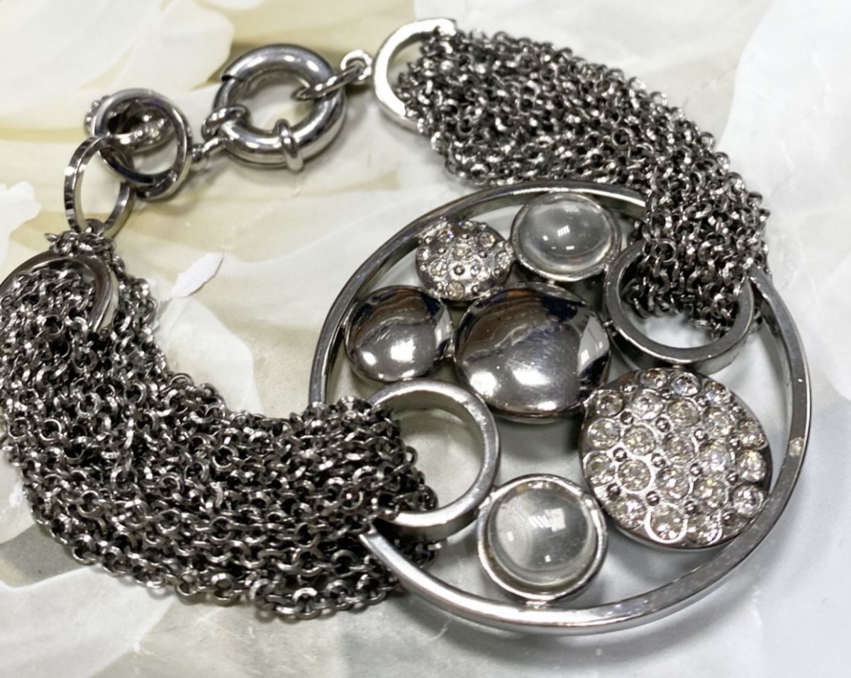 Подвеска Dyrberg/Kern цена 7 828 руб 
Браслет Dyrberg/Kern цена 7 828 руб 