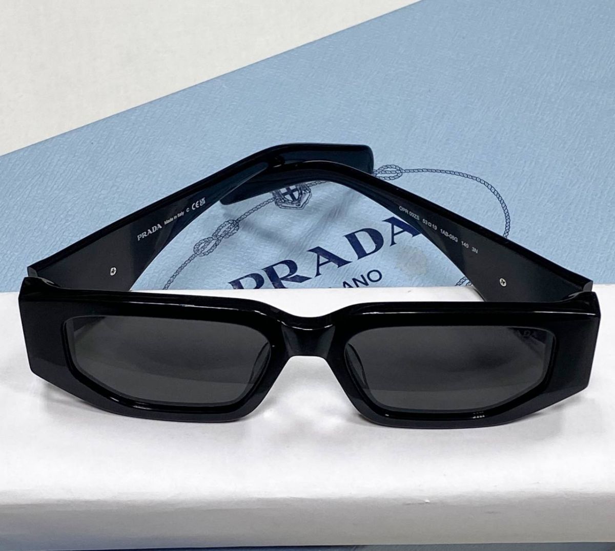 Очки Prada цена 15 655 руб