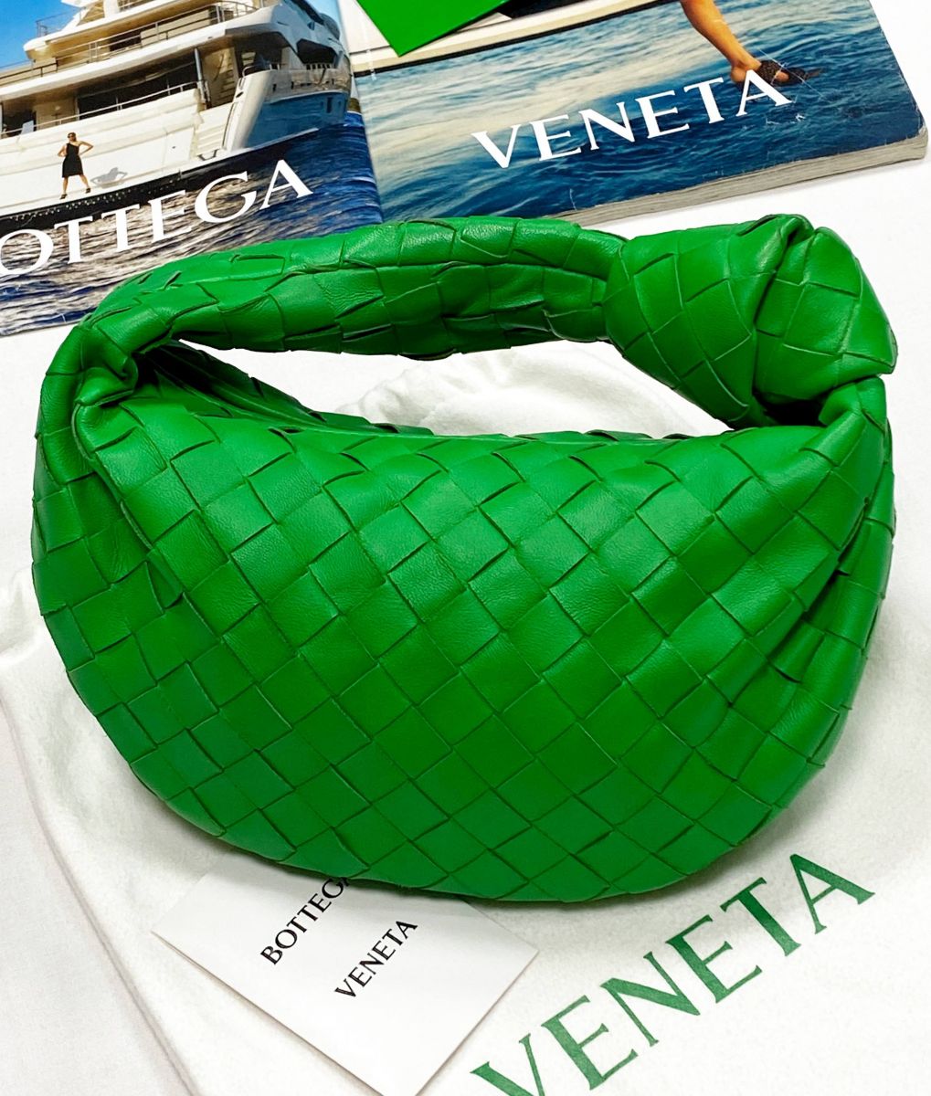 Сумка Bottega Veneta размер 22/12 цена 156 550 руб 
