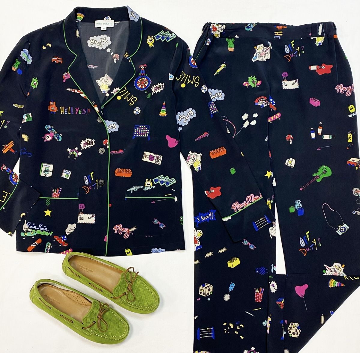 Костюм / шелк / Mira Mikati размер 40 цена 23 078 рубМокасины Bottega Veneta размер 38.5 цена 15 385 руб