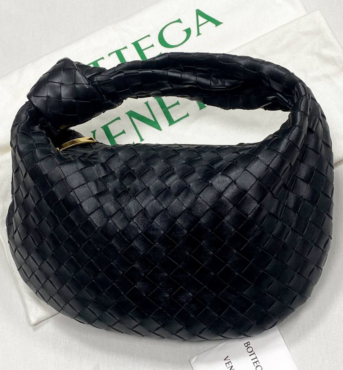 Сумка Bottega Veneta размер 35/20 цена 125 240 руб