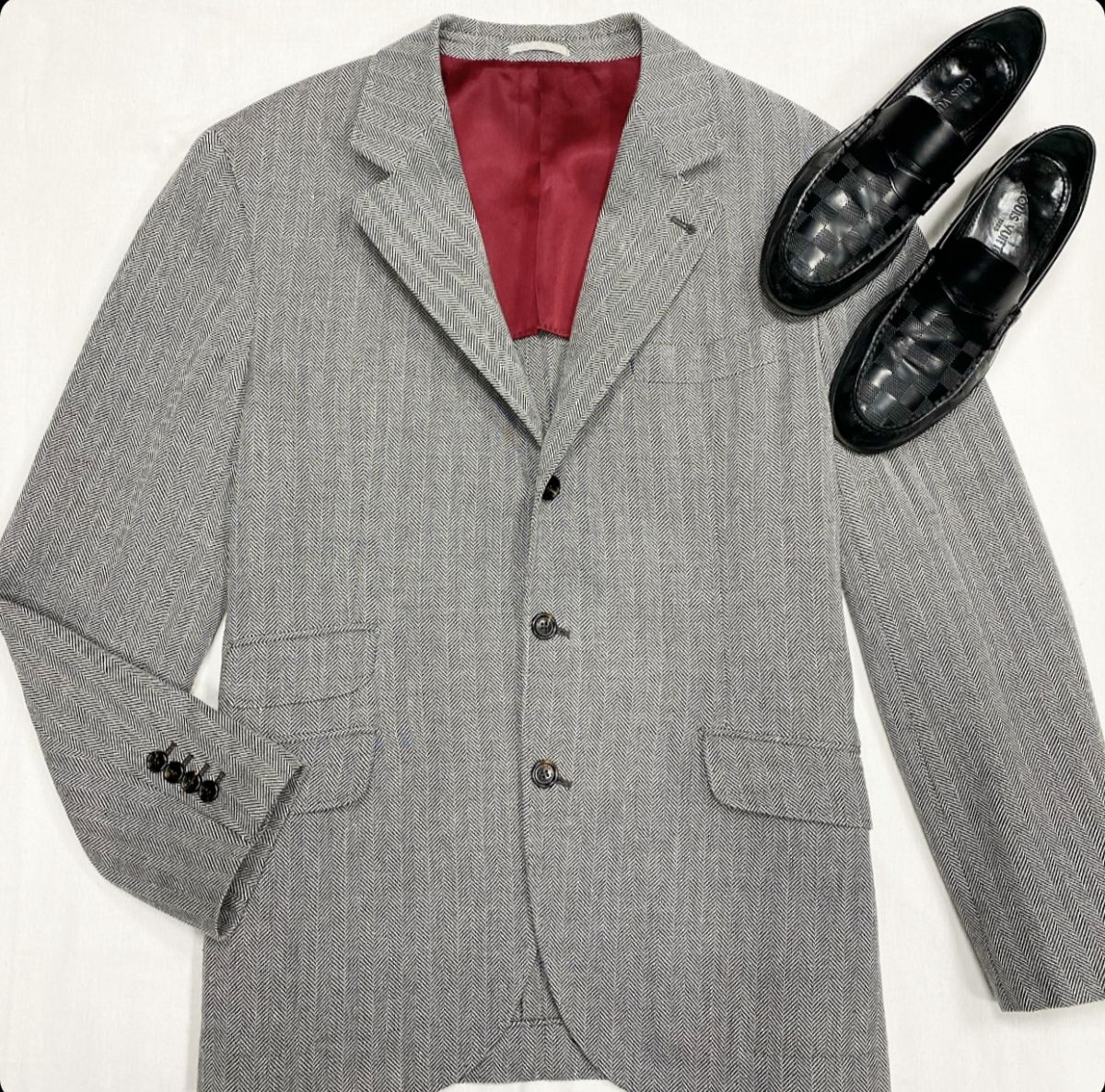 #mechtamen Пиджак Brunello Cucinelli размер 54 цена 38 463 руб Лоферы Louis Vuitton размер 41 цена 15 385 руб