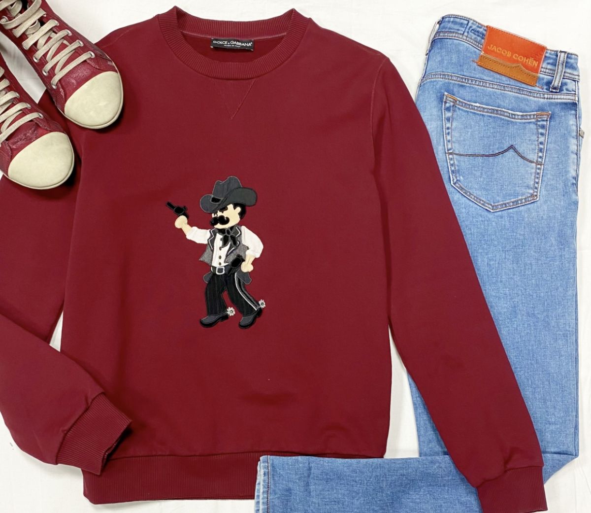 
#mechtamen Толстовка Dolce Gabbana размер 48 цена 15 655 руб 
Джинсы Jacob Cohen размер 36 цена 7 828 руб 
Кеды Balenciaga размер 42 цена 31 310 руб 