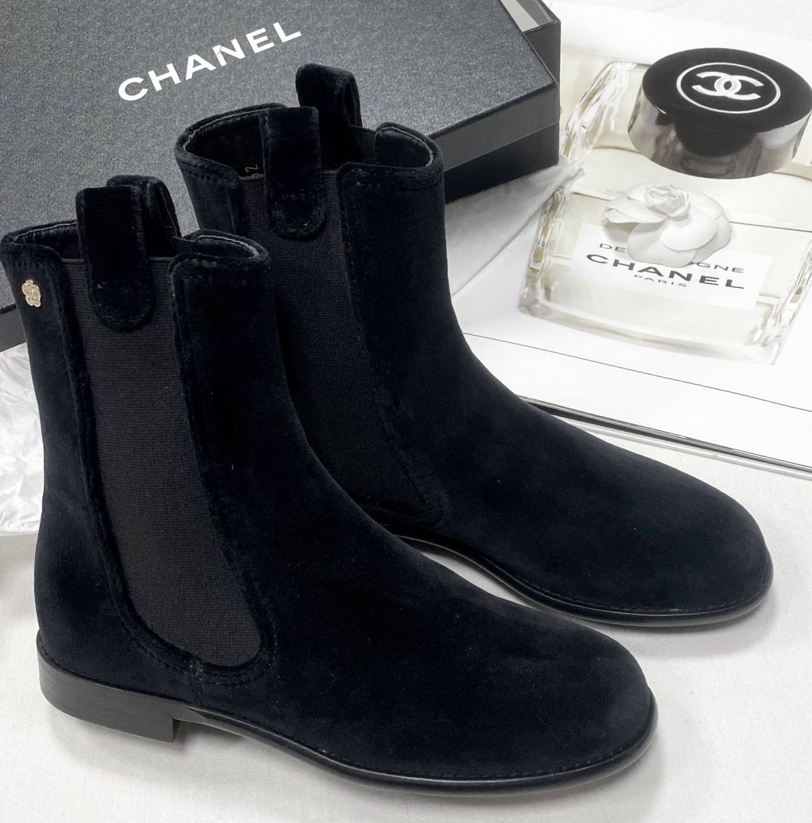 Ботинки Chanel размер 37 цена 46 965 руб / новые /