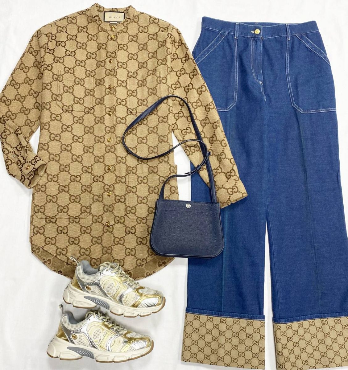 Рубашка Gucci размер 40 цена 62 620 руб
Джинсы Gucci размер 30 цена 31 310 руб
Кроссовки Christian Dior размер 38 цена 46 965 руб