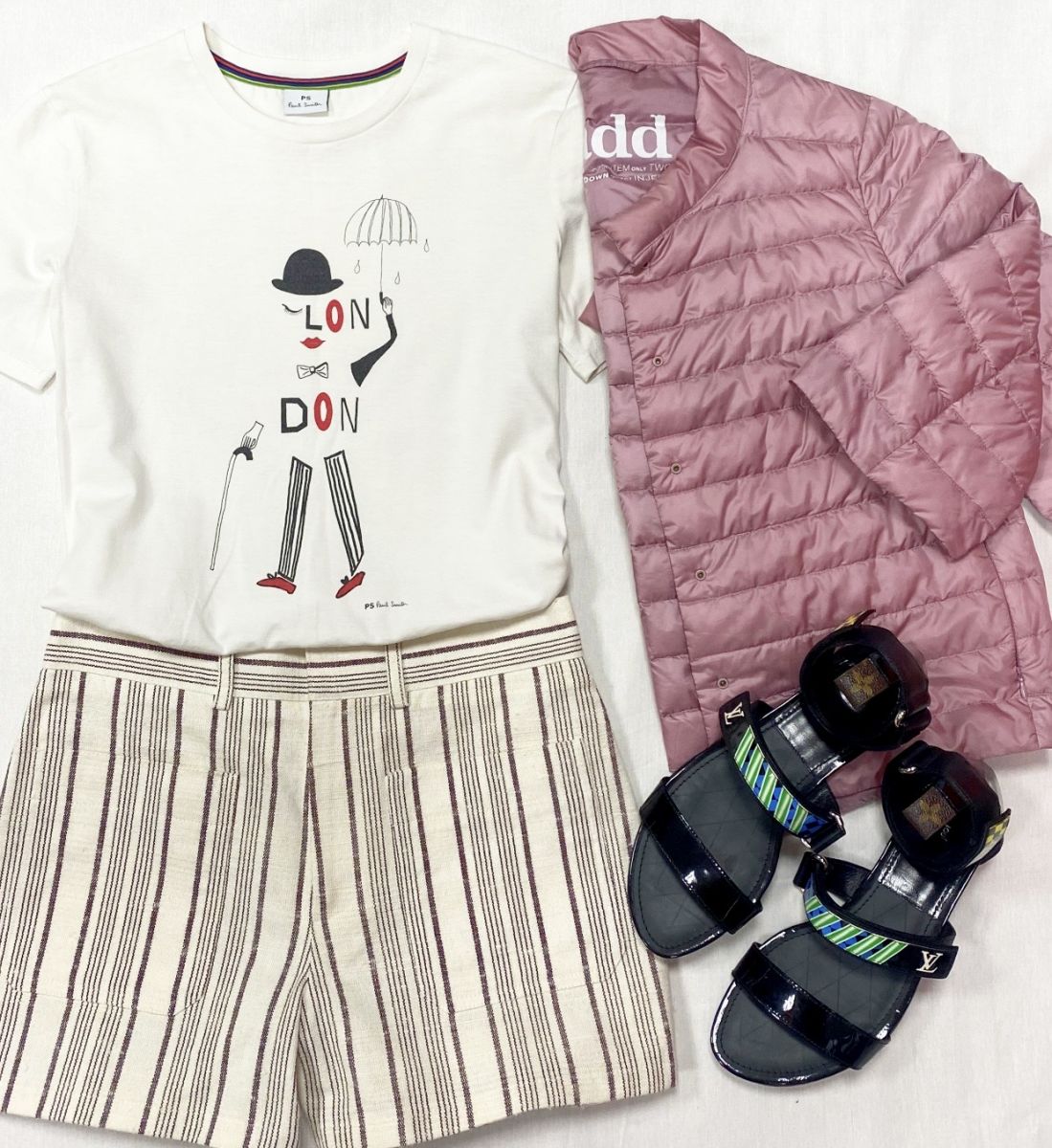 Жакет Add размер 40 цена 4 697 руб
Шорты Christian Dior размер 34 цена 23 483 руб 
Футболка Paul Smith размер S цена 1 566 руб 
Босоножки Louis Vuitton размер 39 цена 23 483 руб 