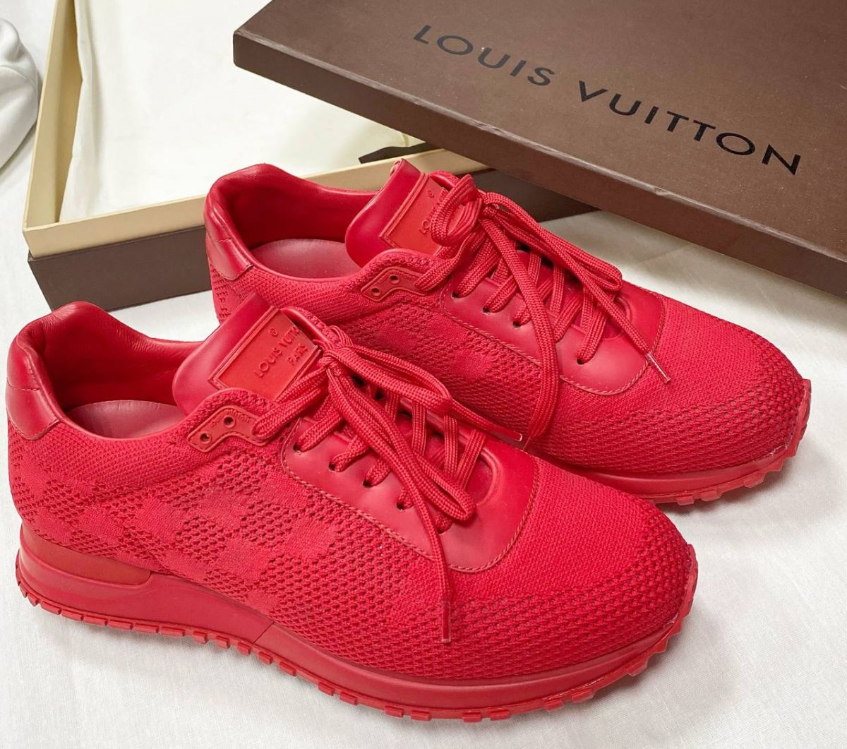 
#mechtamen Кроссовки Louis Vuitton размер 40 цена 31 310 руб 