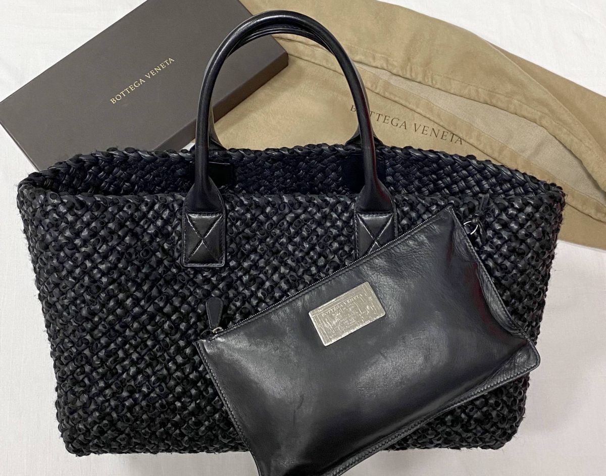 Сумка Bottega Veneta размер 40/25 цена 234 825 руб