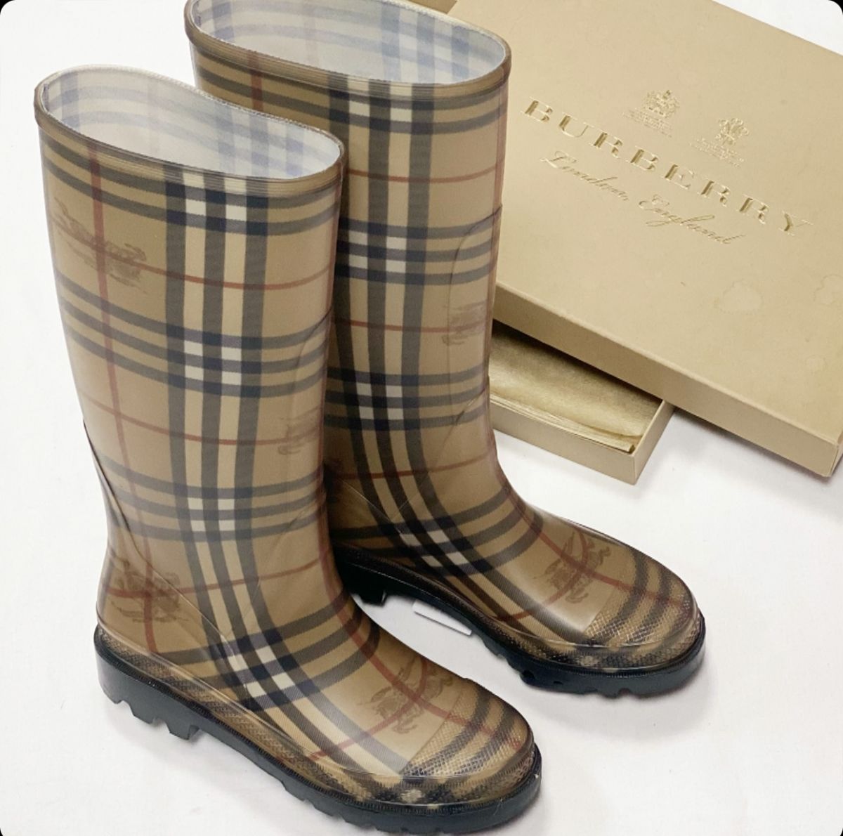 Сапоги / резиновые / Burberry размер 37 цена 10 770 руб 