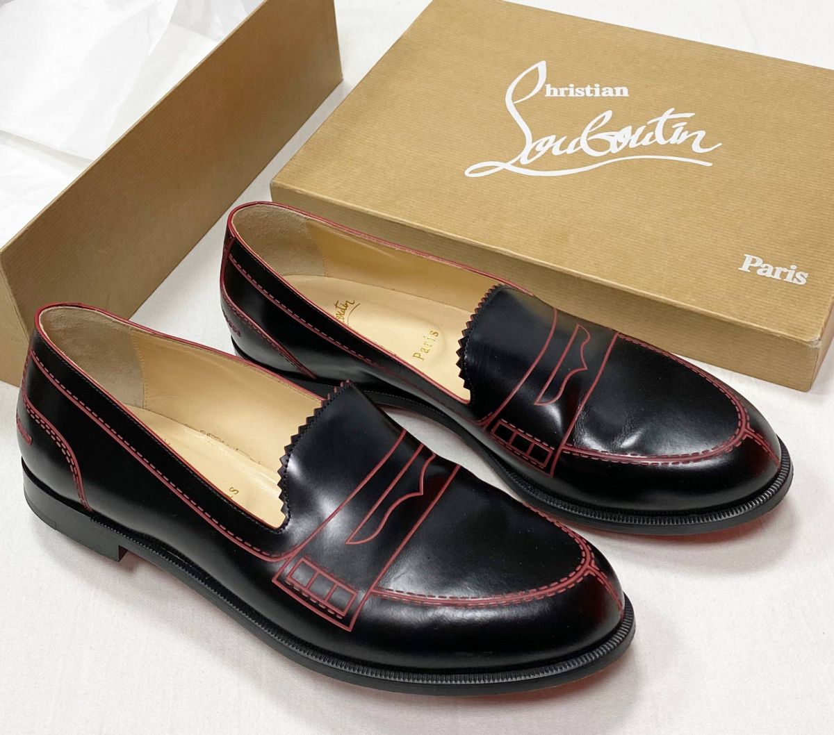 Лоферы Louboutin размер 39 цена 31 310 руб