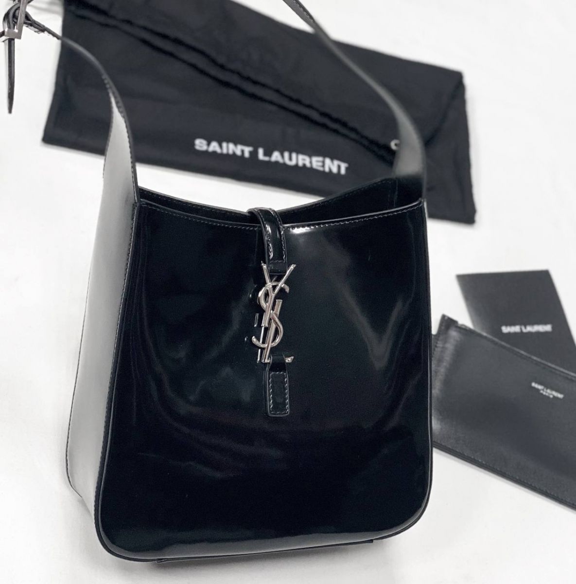 Сумка Saint Laurent размер 22/20 цена 125 240 руб