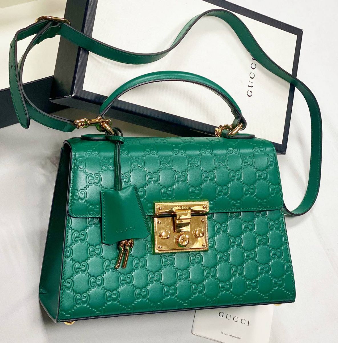 Сумка Gucci размер 25/20 цена 125 240 руб 