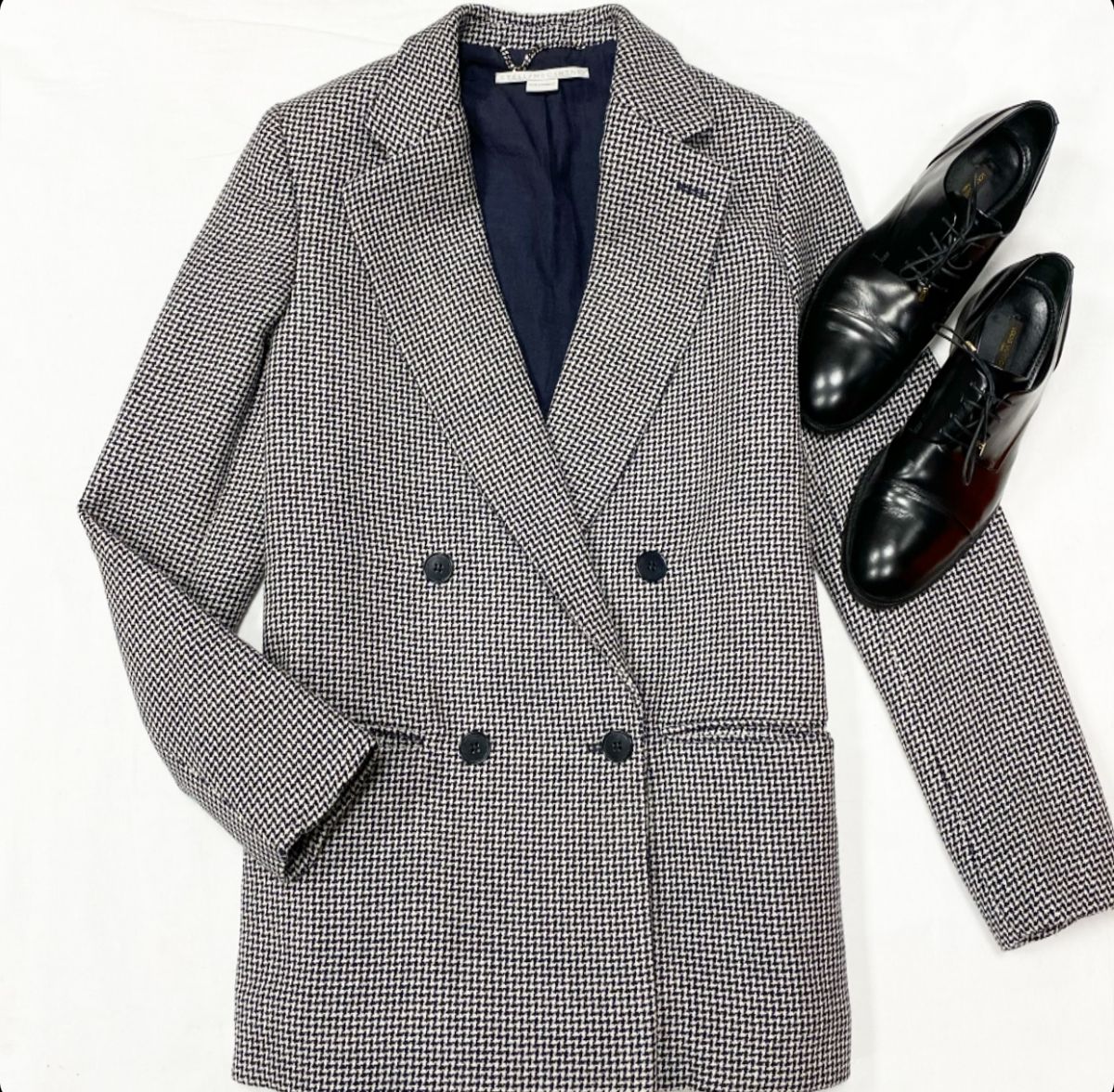 Жакет Stella McCartney размер 38 цена 27 693 руб Ботинки Louis Vuitton размер 39 цена 18 463 руб