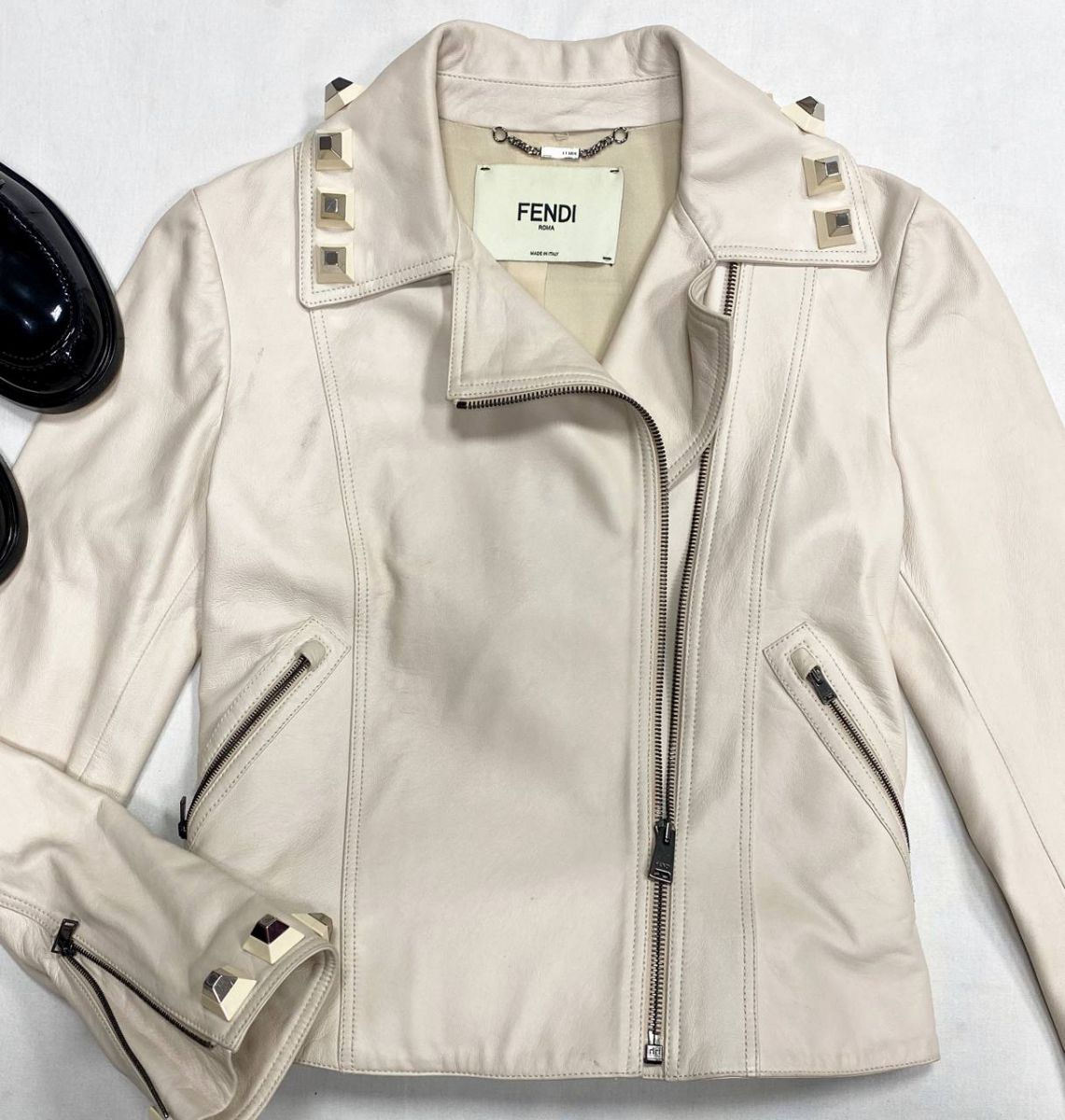 Куртка/ кожа/ Fendi размер 38 цена 31 310 руб