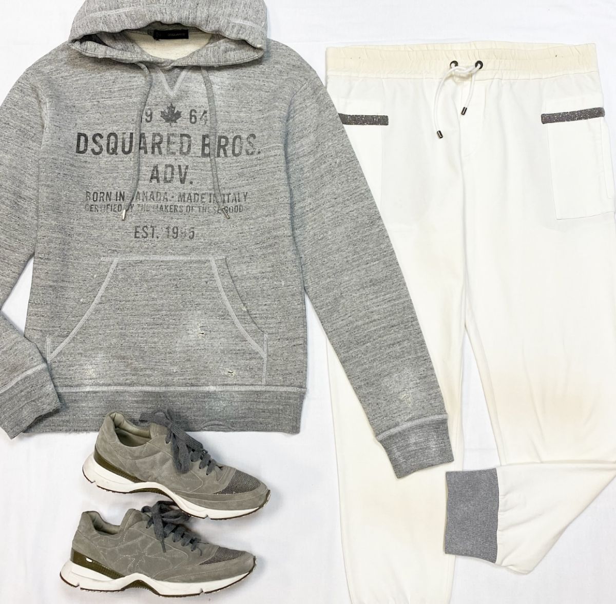 Брюки / отделка манили / Brunello Cucinelli размер M цена 15 385 рубТолстовка Dsquared размер S цена 7 693 руб Кроссовки Brunello Cucinelli размер 39 цена 30 770 руб