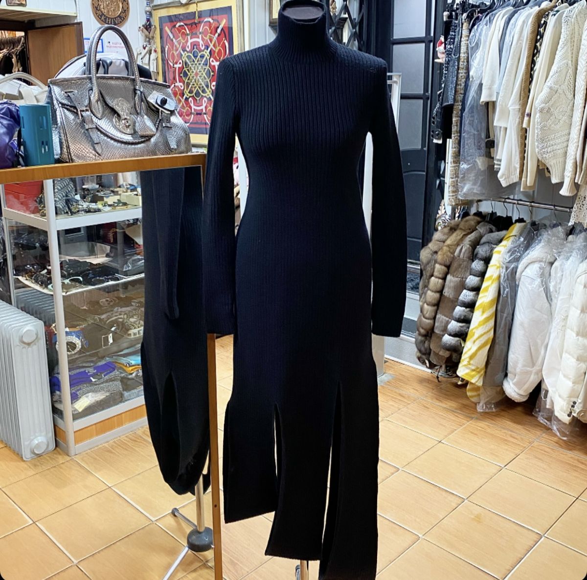 Платье Bottega Veneta размер M цена 30 770 руб 